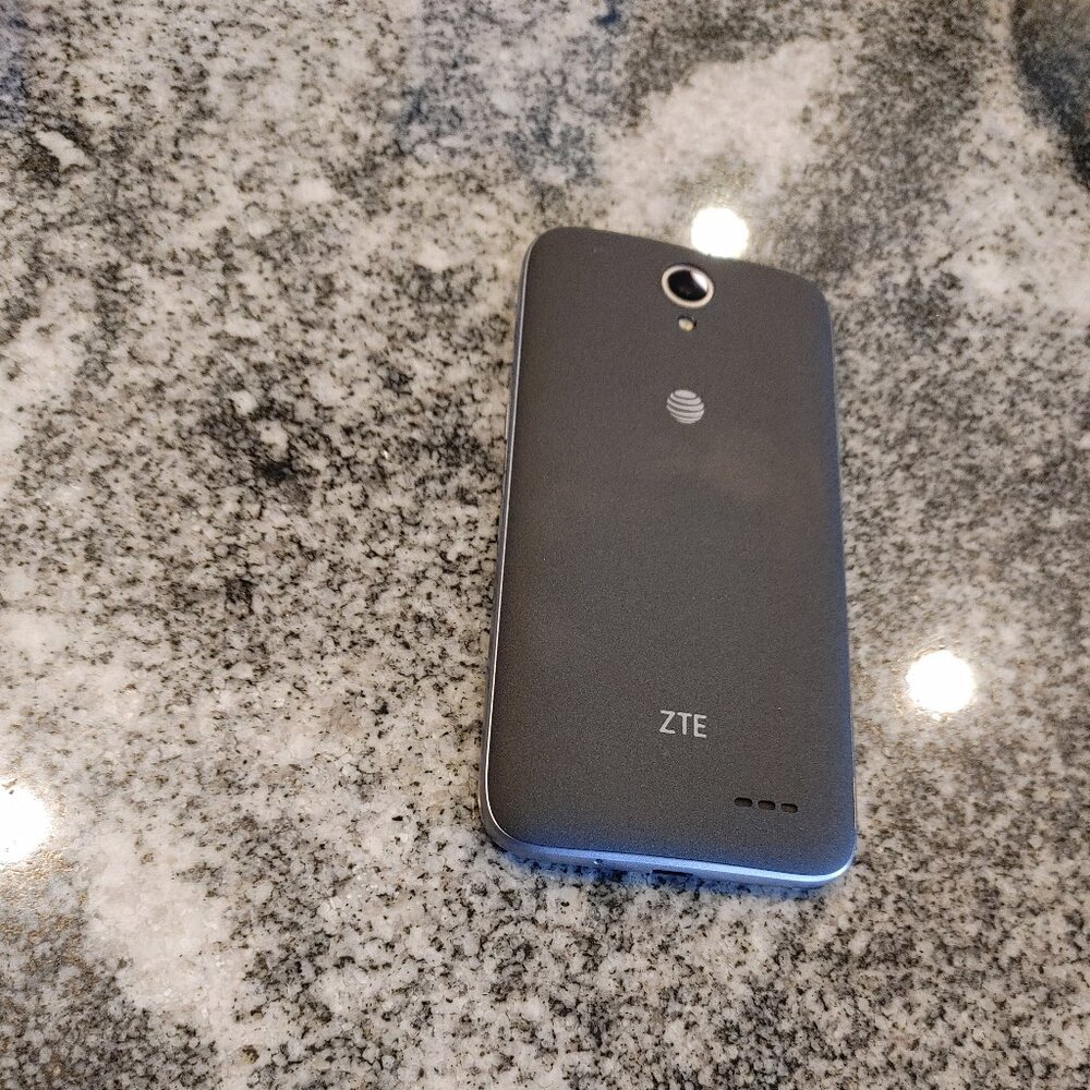 ZTE Maven 3 Smartphone